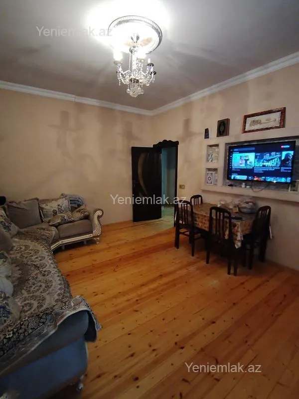 Satılır 3 otaqlı həyət evi 100 m²