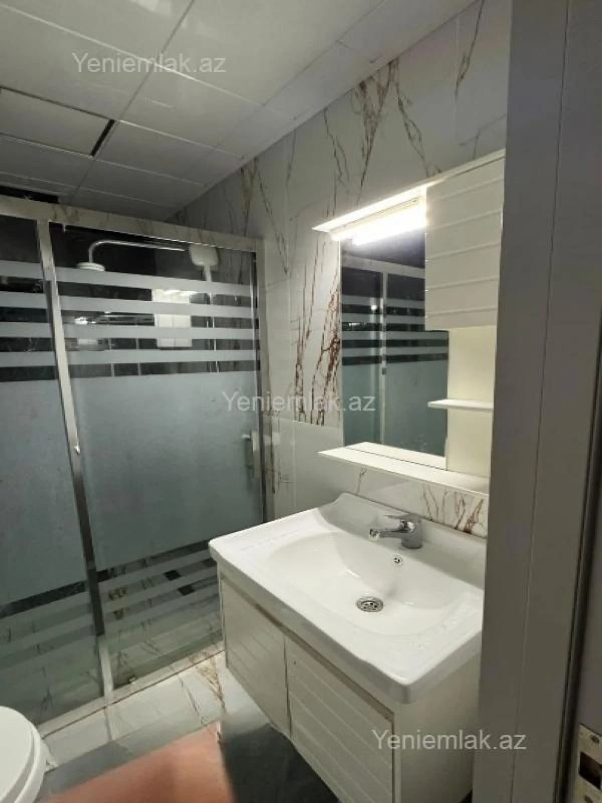 Satılır 2 otaqlı yeni tikili 55 m²