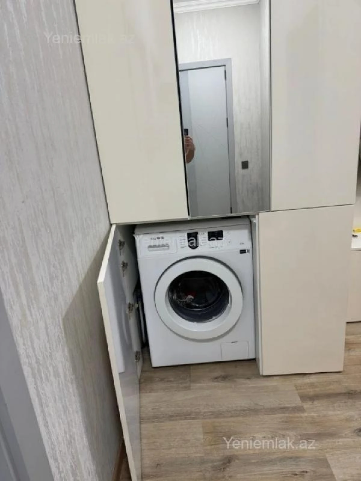 Satılır 2 otaqlı yeni tikili 55 m²