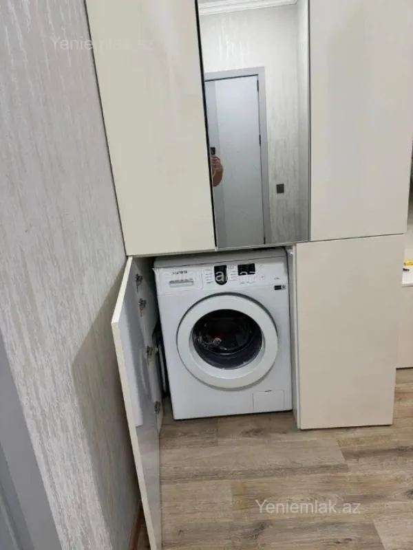 Satılır 2 otaqlı yeni tikili 55 m²