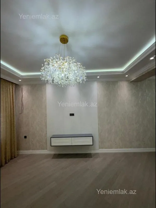 Satılır 3 otaqlı yeni tikili 138 m²