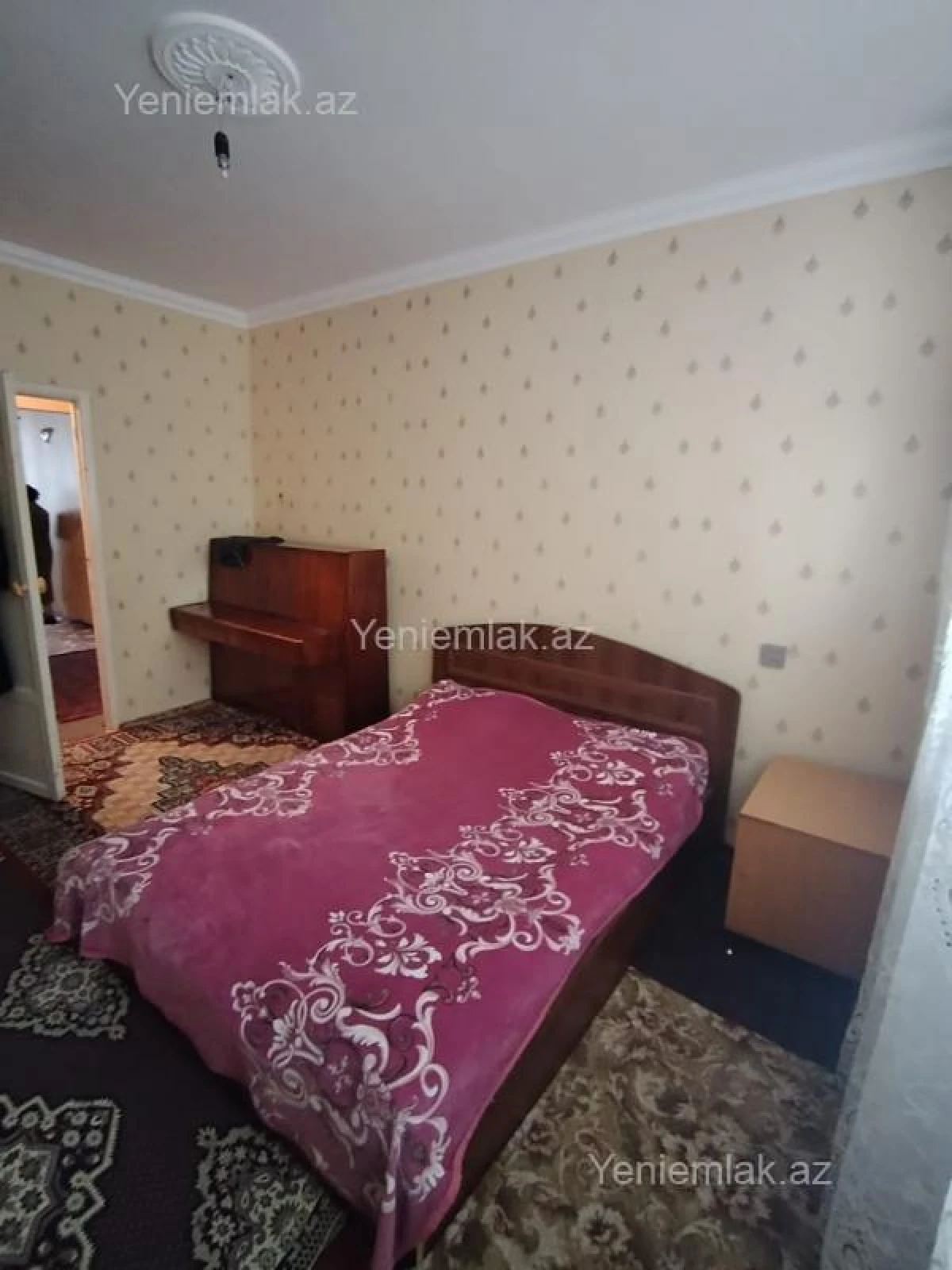 Satılır 3 otaqlı köhnə tikili 75 m²