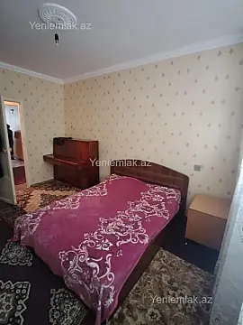 Satılır 3 otaqlı köhnə tikili 75 m²