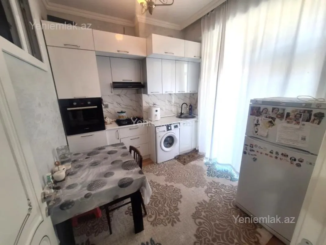 Satılır 2 otaqlı yeni tikili 50 m²
