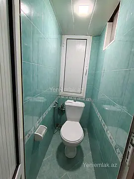 Satılır 2 otaqlı köhnə tikili 60 m²