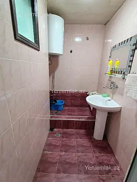 Satılır 2 otaqlı köhnə tikili 60 m²