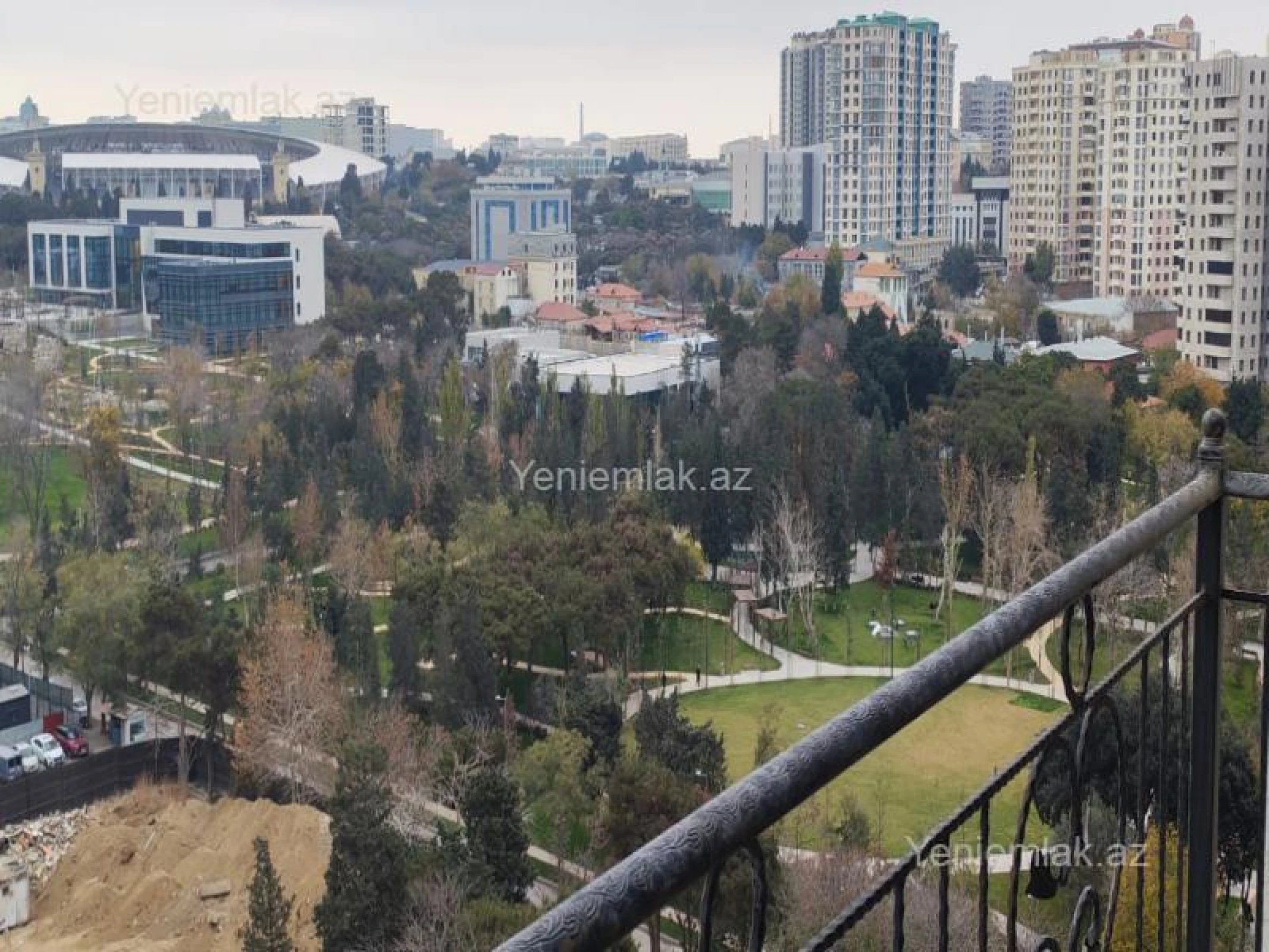 Satılır 3 otaqlı yeni tikili 82 m²