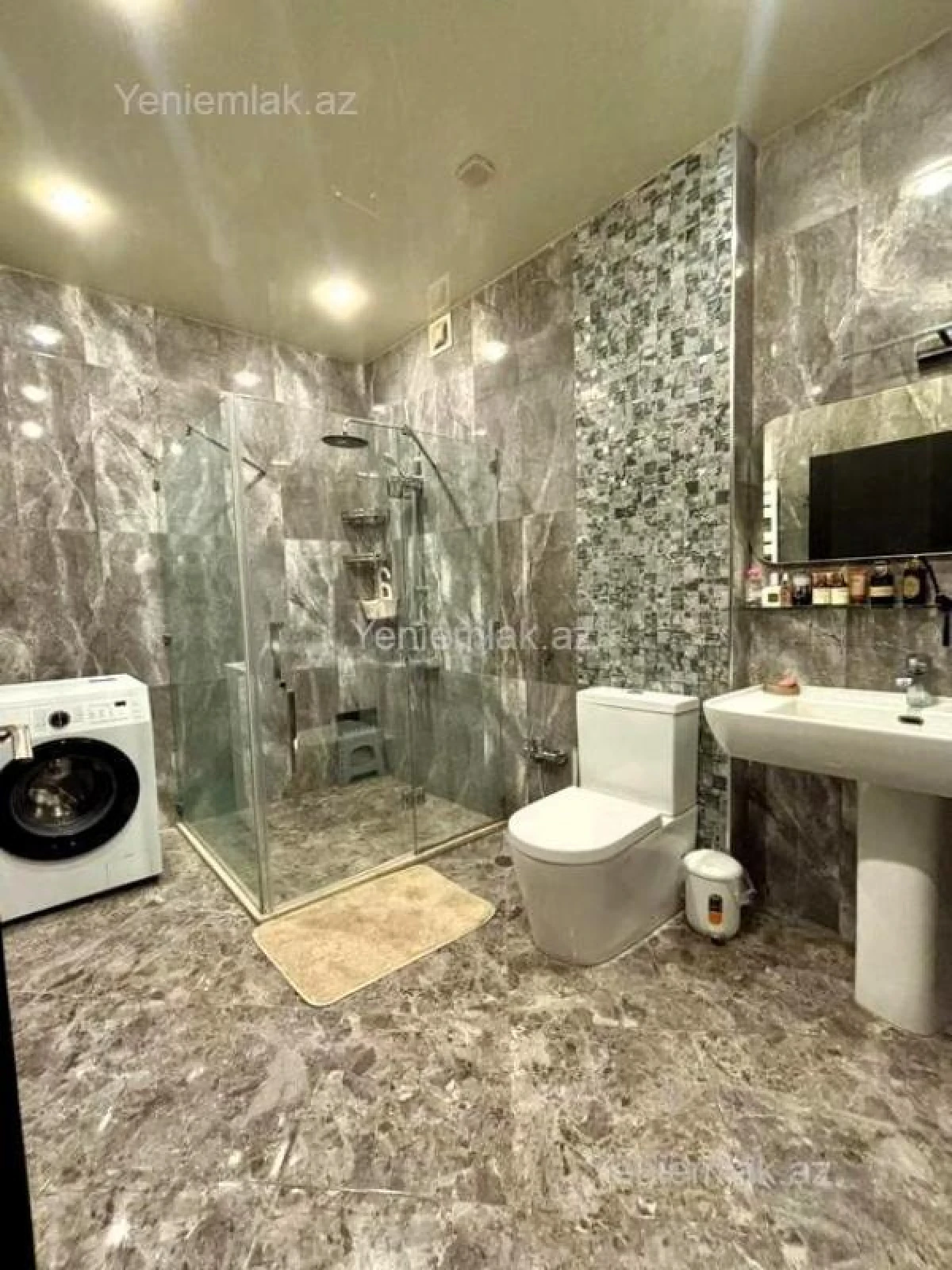 Satılır 3 otaqlı köhnə tikili 118 m²