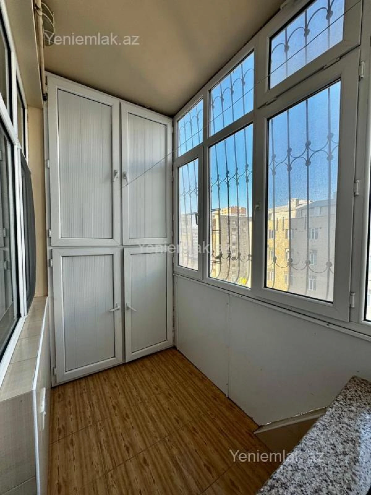Satılır 4 otaqlı yeni tikili 130 m²