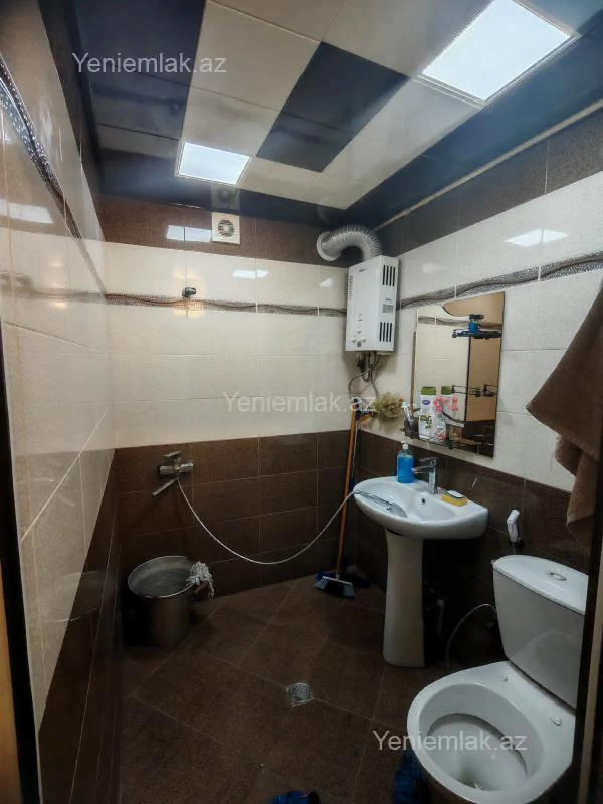 Satılır 1 otaqlı köhnə tikili 32 m²