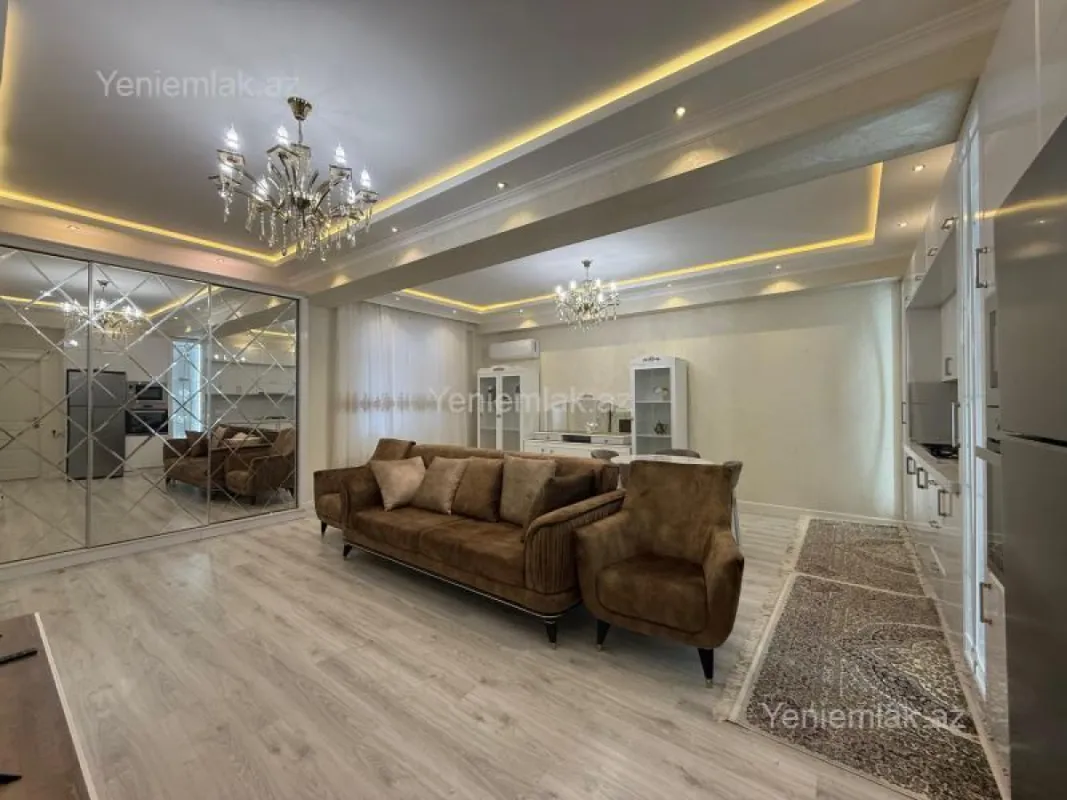 Satılır 3 otaqlı yeni tikili 93 m²