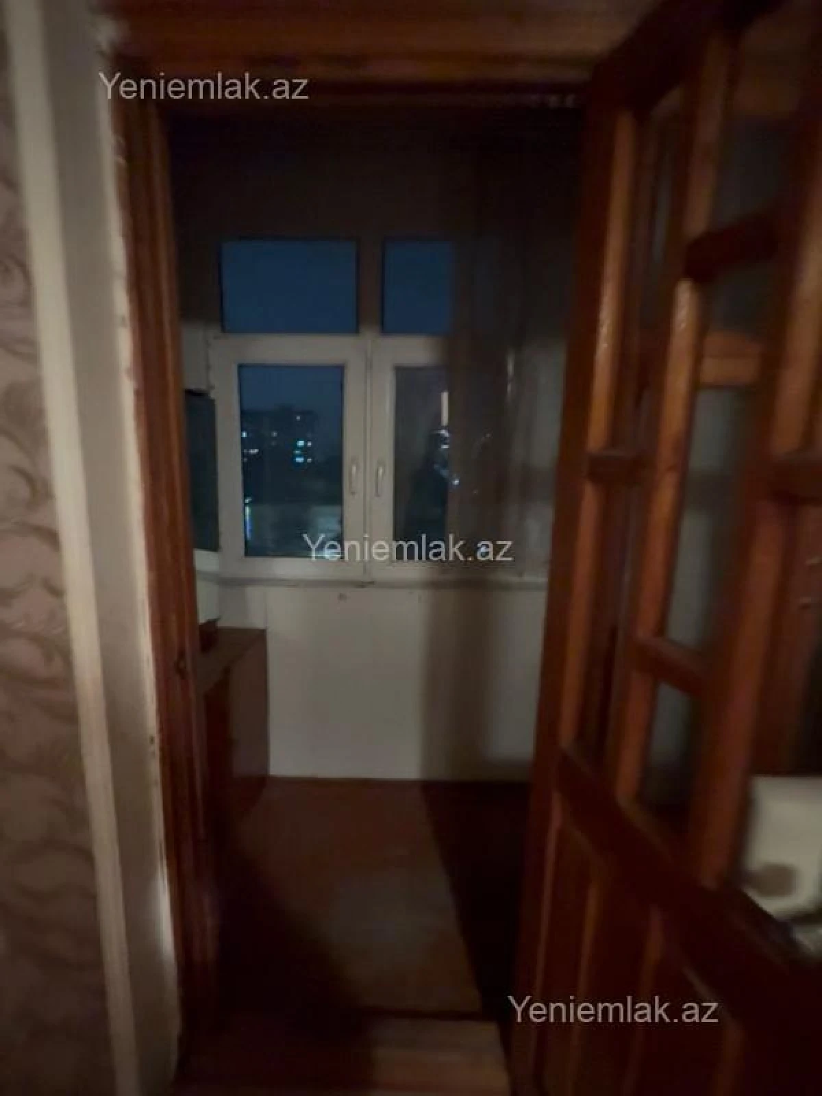 Satılır 2 otaqlı köhnə tikili 55 m²