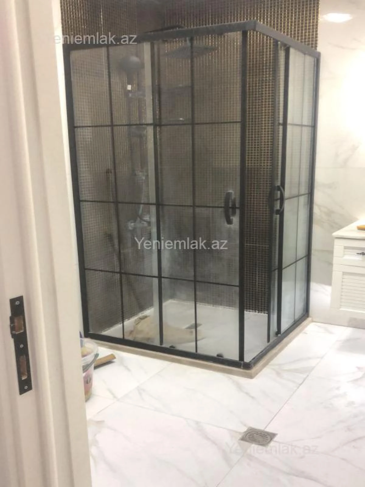 Satılır 3 otaqlı yeni tikili 100 m²