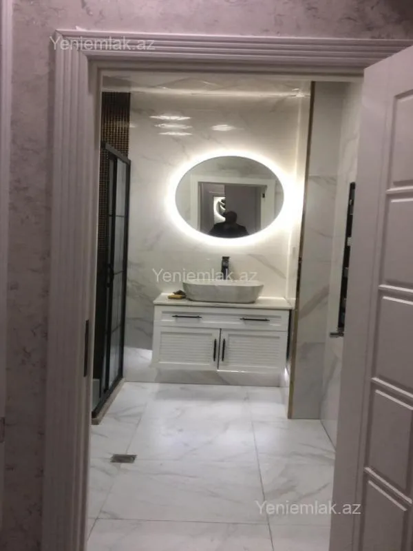 Satılır 3 otaqlı yeni tikili 100 m²