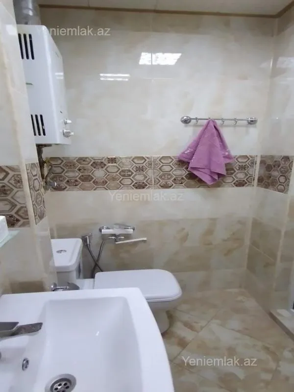 Satılır 3 otaqlı köhnə tikili 80 m²