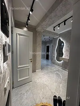 Satılır 3 otaqlı yeni tikili 125 m²