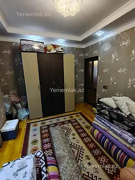 Satılır 4 otaqlı köhnə tikili 110 m²