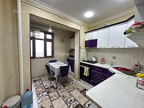 Satılır 2 otaqlı köhnə tikili 60 m²