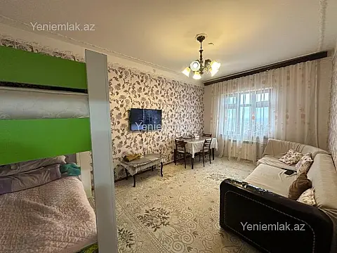 Satılır 2 otaqlı köhnə tikili 60 m²