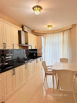 Satılır 3 otaqlı yeni tikili 156 m²