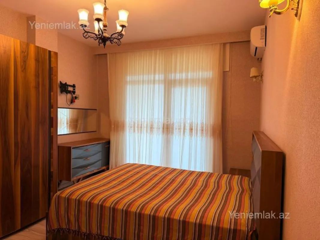 Satılır 3 otaqlı yeni tikili 156 m²