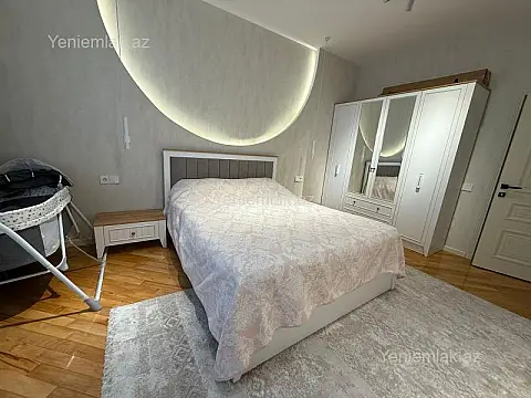 Satılır 3 otaqlı yeni tikili 93 m²
