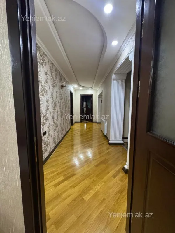 Satılır 3 otaqlı yeni tikili 129 m²