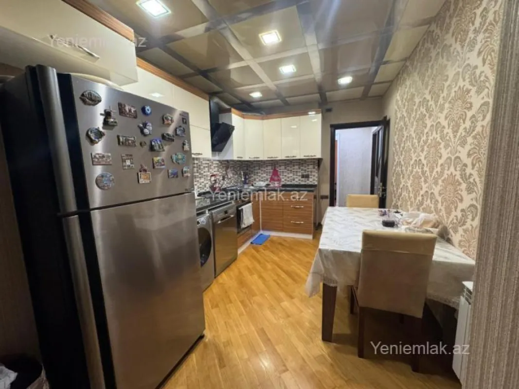 Satılır 3 otaqlı yeni tikili 129 m²