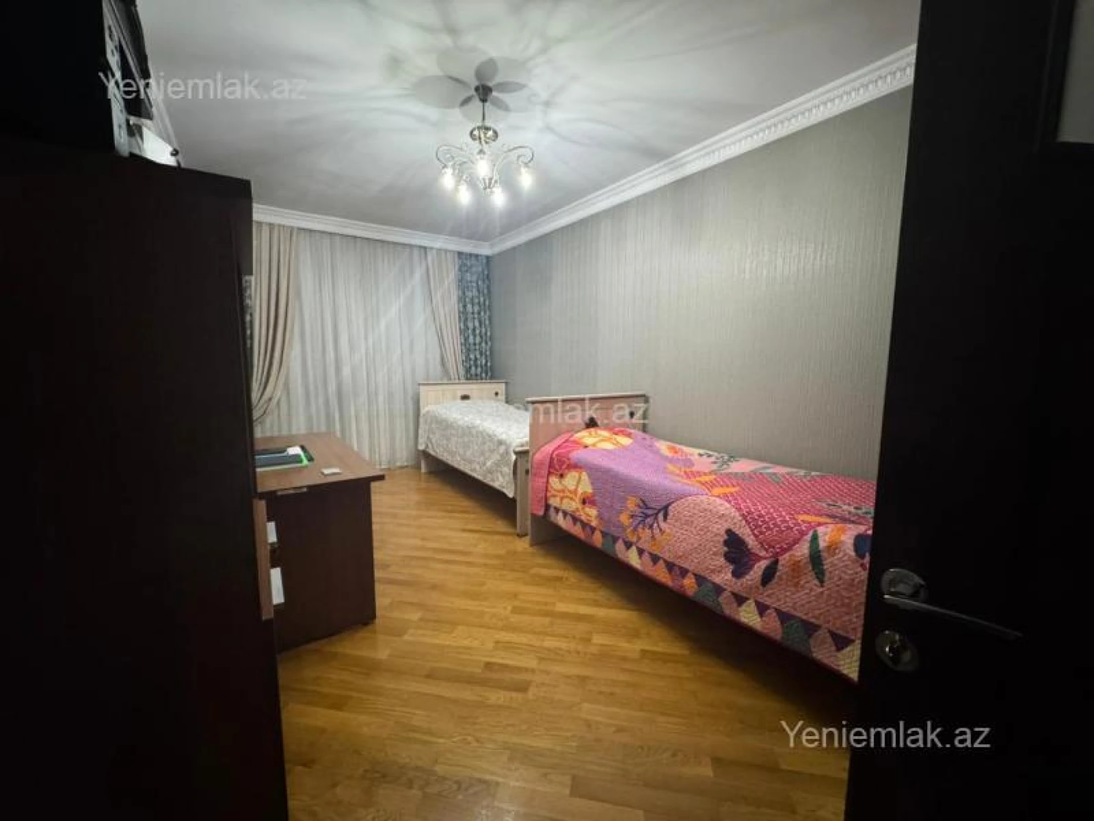 Satılır 3 otaqlı yeni tikili 129 m²
