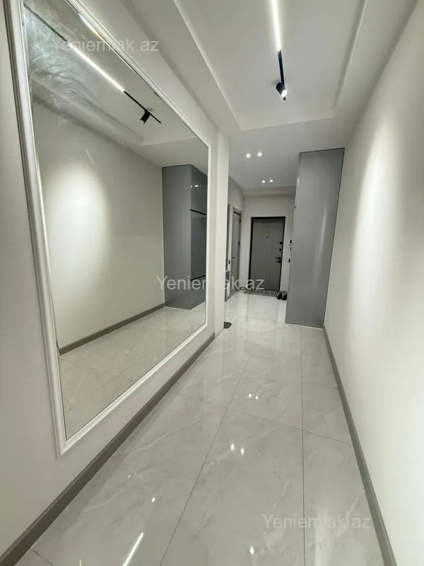 Satılır 3 otaqlı yeni tikili 85 m²