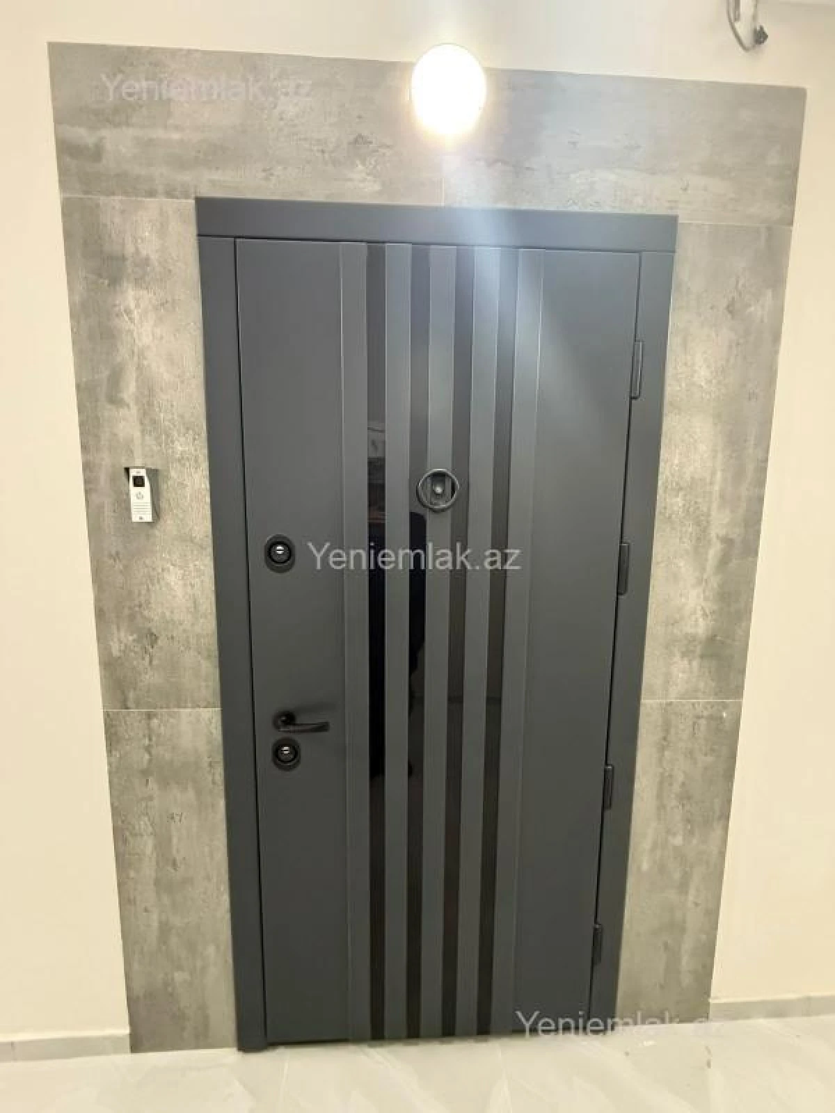 Satılır 3 otaqlı yeni tikili 85 m²