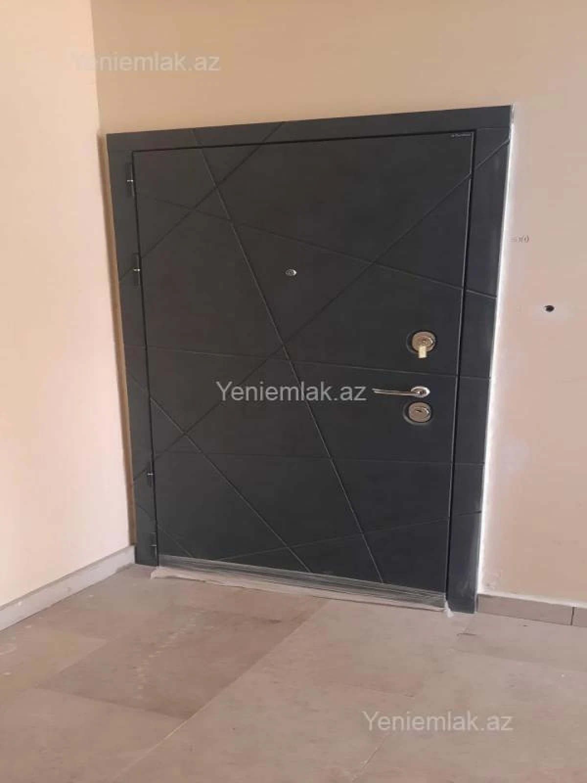 Satılır 3 otaqlı yeni tikili 72 m²