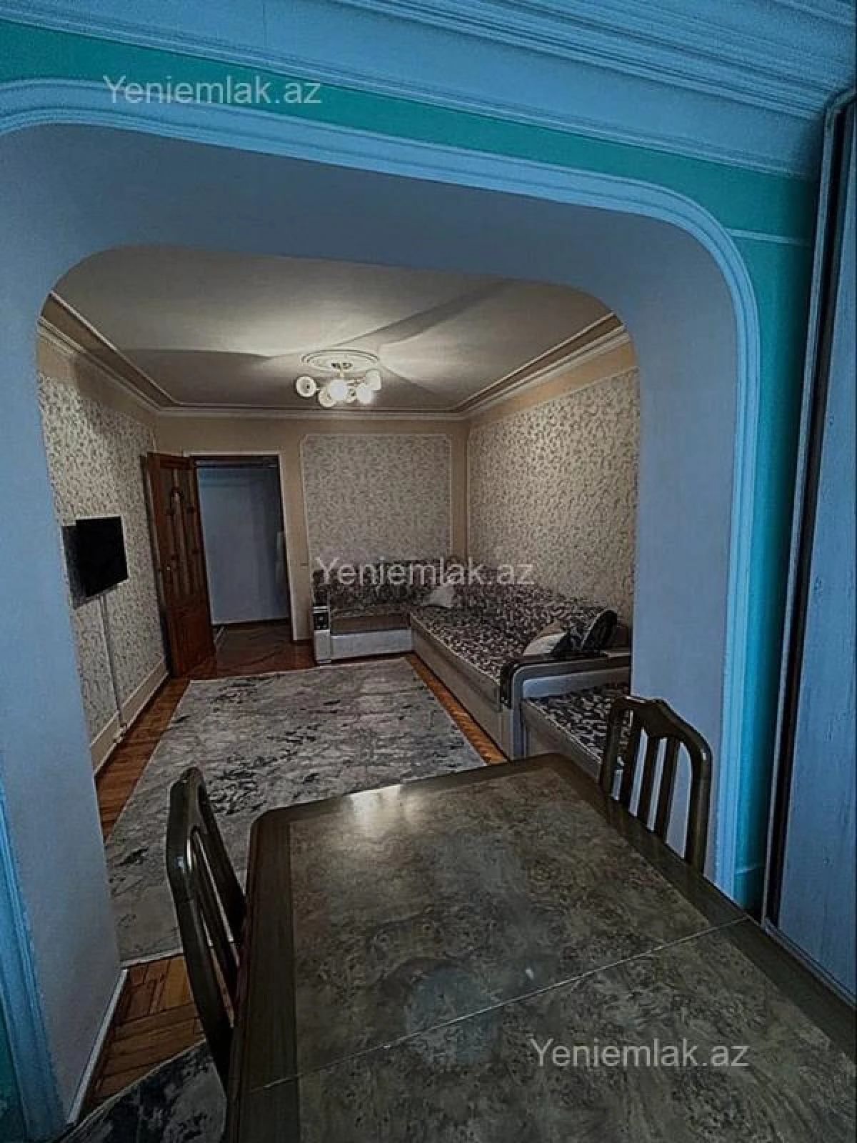 Satılır 2 otaqlı köhnə tikili 55 m²