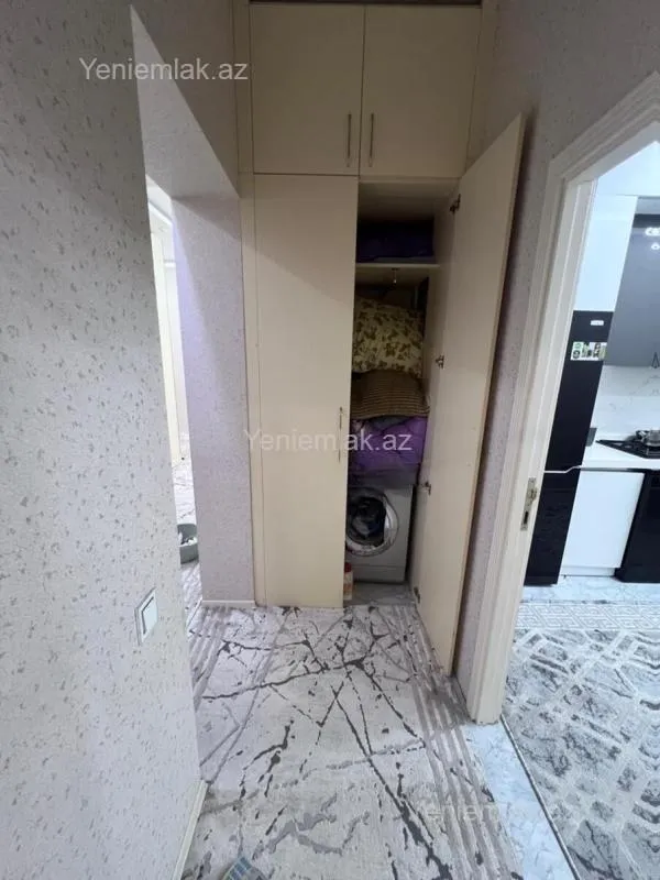 Satılır 3 otaqlı yeni tikili 100 m²