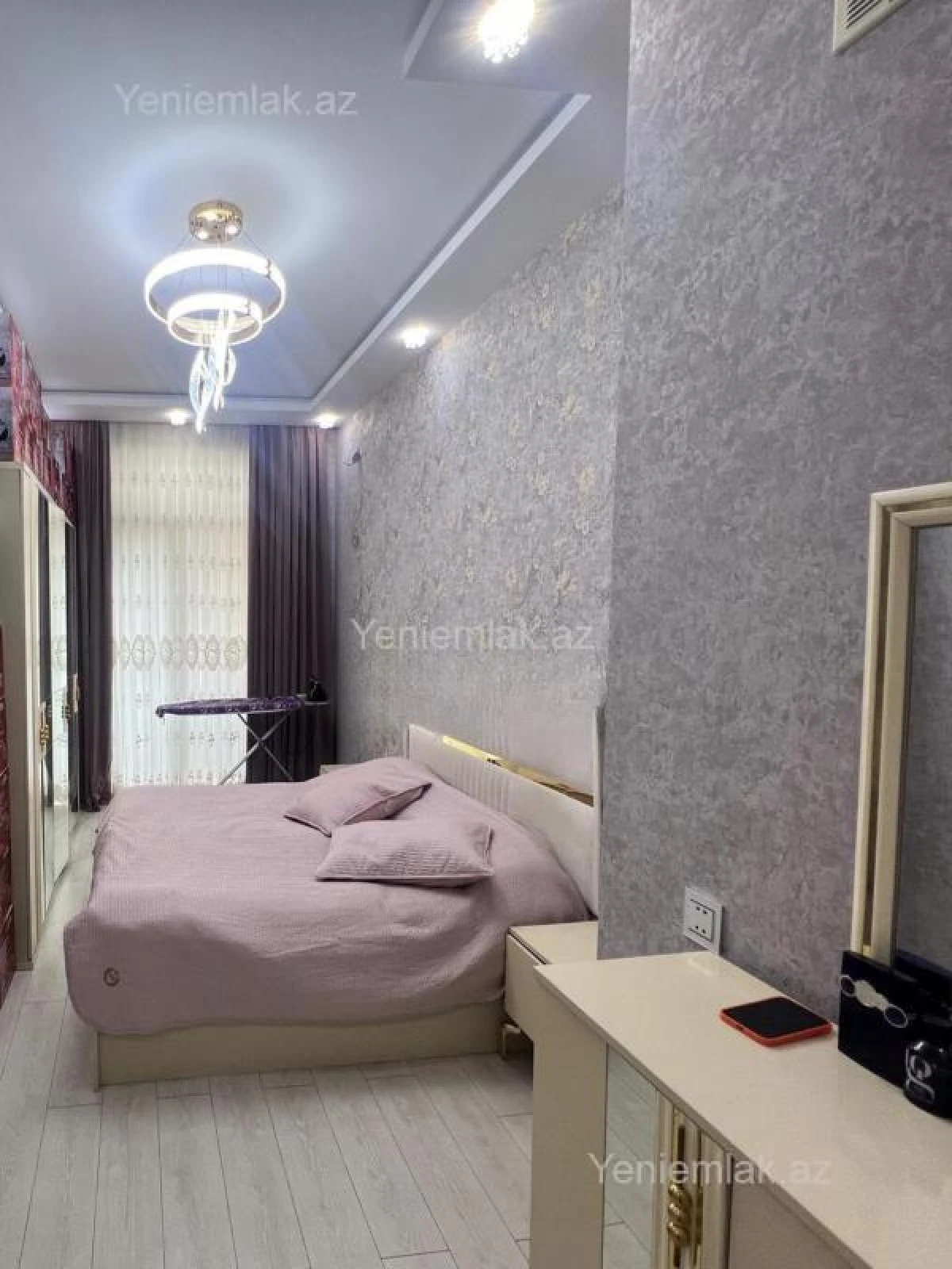 Satılır 3 otaqlı yeni tikili 100 m²