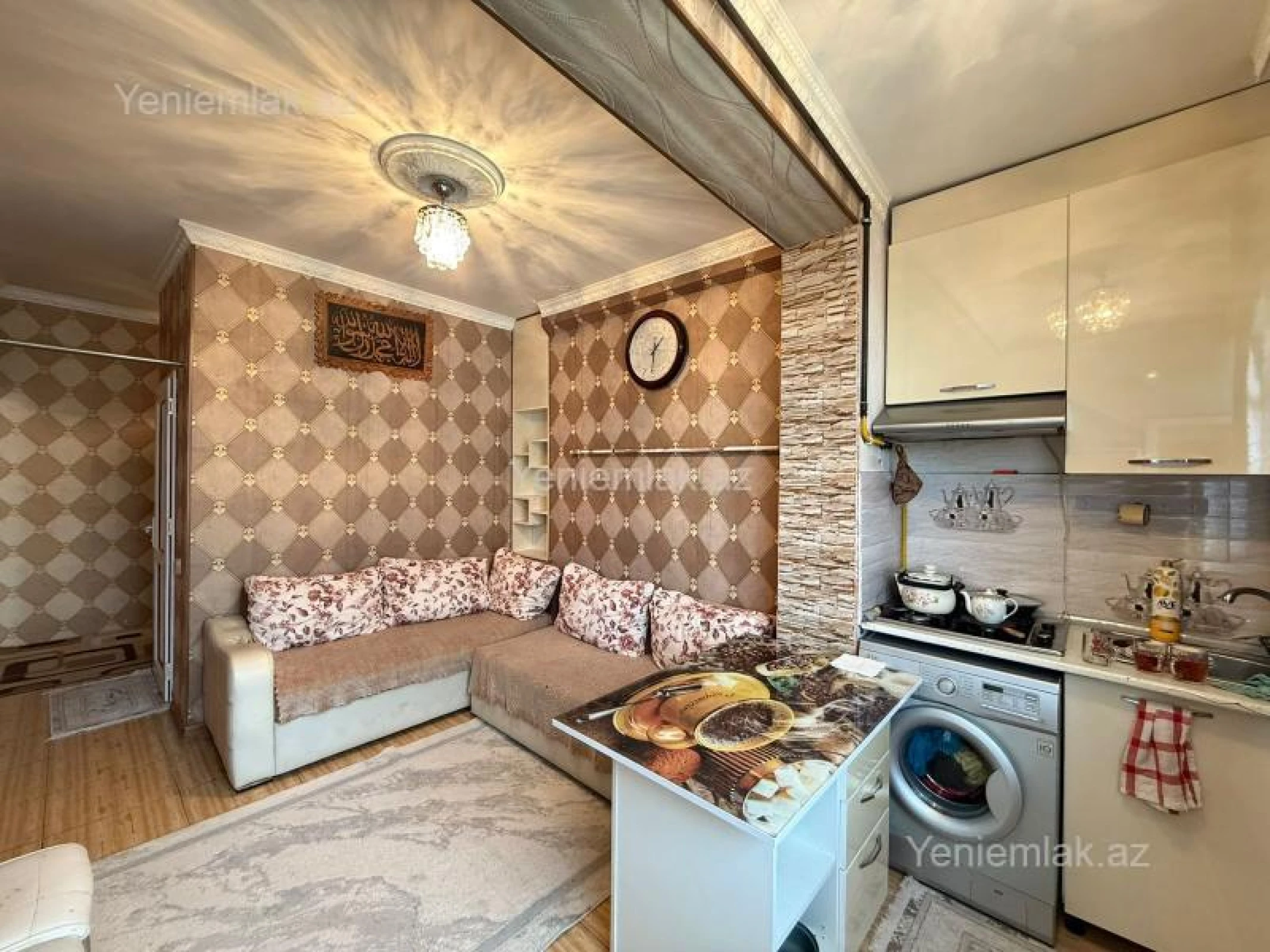 Satılır 2 otaqlı köhnə tikili 45 m²