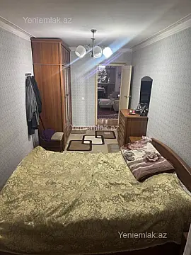 Satılır 4 otaqlı köhnə tikili 110 m²