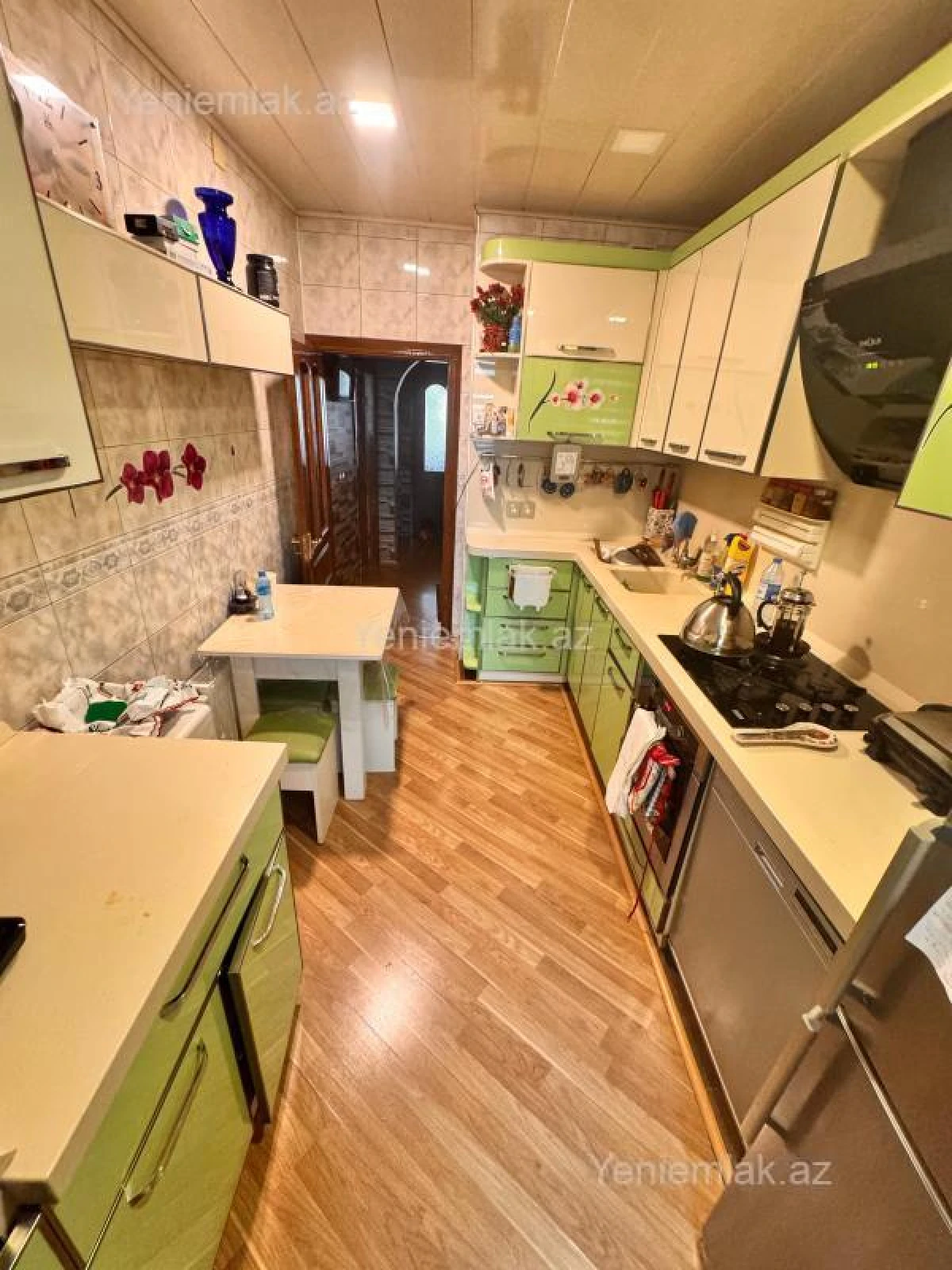 Satılır 3 otaqlı köhnə tikili 73 m²