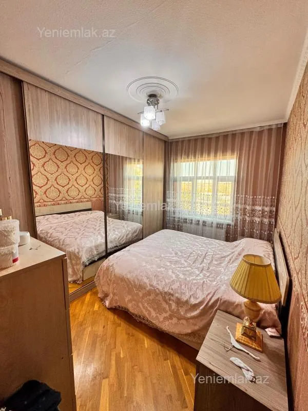 Satılır 3 otaqlı köhnə tikili 73 m²