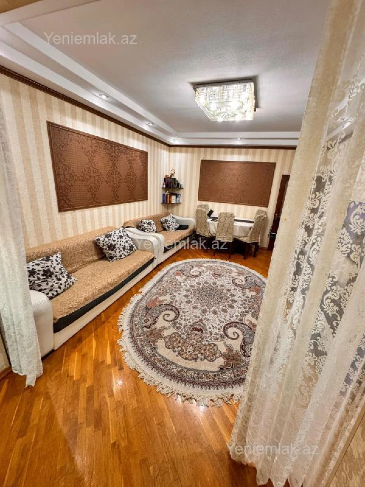 Satılır 3 otaqlı köhnə tikili 73 m²