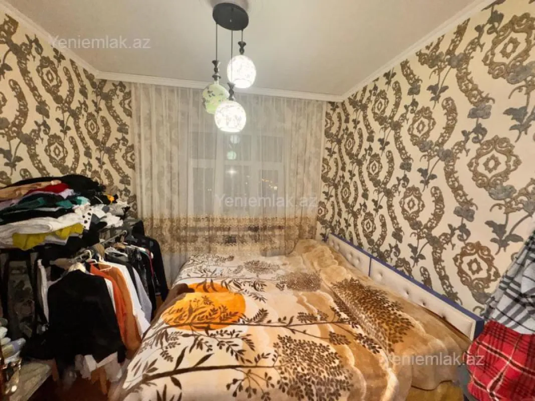 Satılır 3 otaqlı köhnə tikili 73 m²