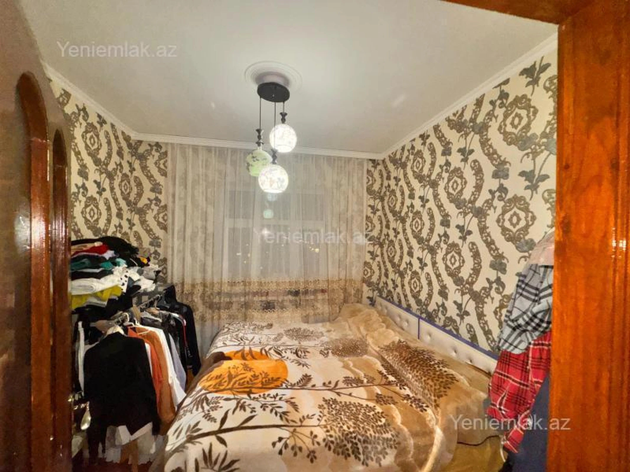 Satılır 3 otaqlı köhnə tikili 73 m²