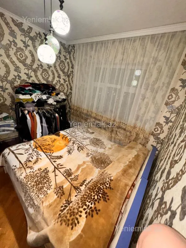 Satılır 3 otaqlı köhnə tikili 73 m²