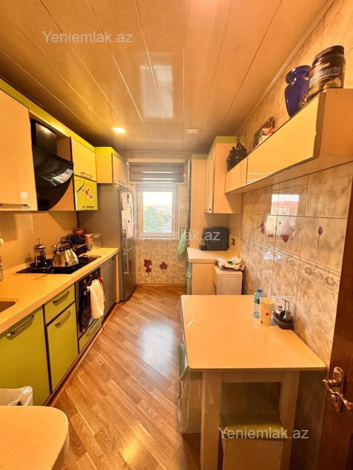 Satılır 3 otaqlı köhnə tikili 73 m²