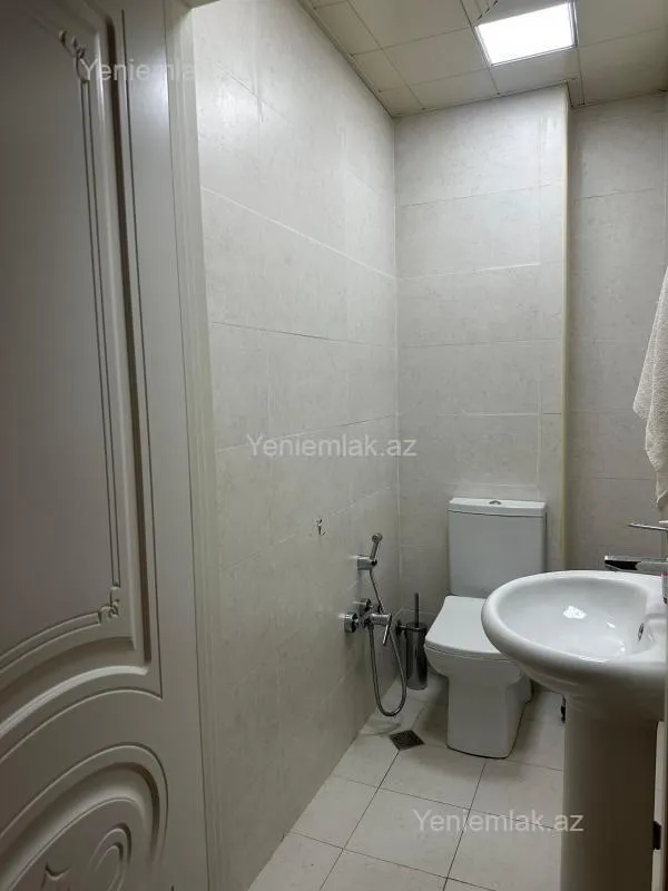 Satılır 3 otaqlı yeni tikili 104 m²