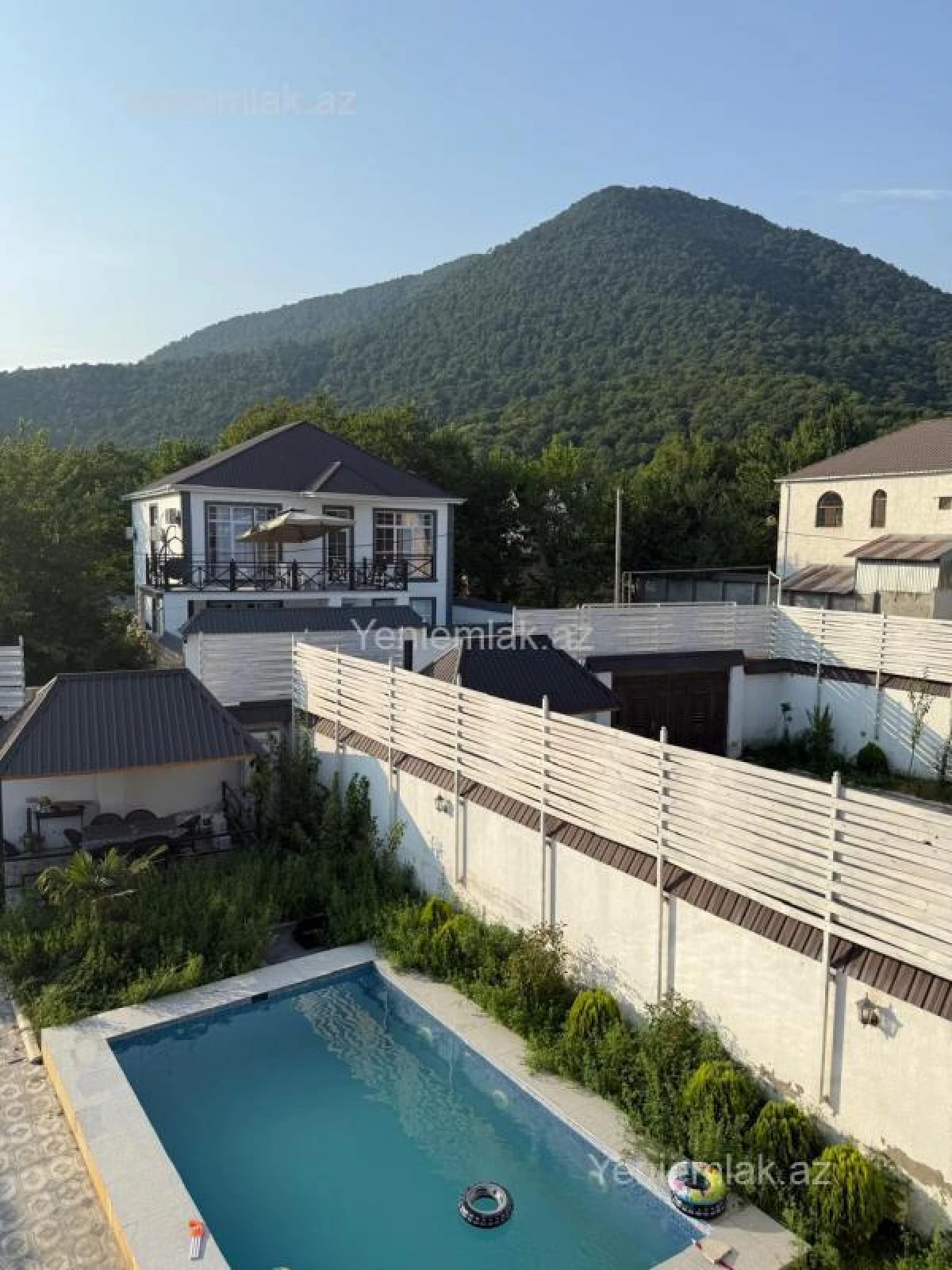 Satılır 4 otaqlı həyət evi 130 m²