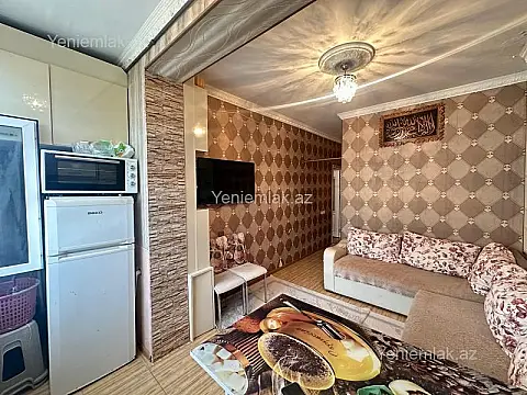 Satılır 2 otaqlı köhnə tikili 45 m²