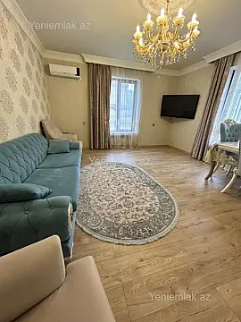 Satılır 10 otaqlı həyət evi 390 m²