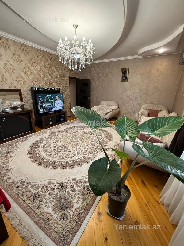 Satılır 3 otaqlı yeni tikili 108 m²