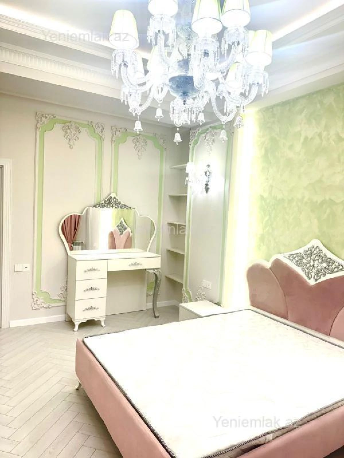 Satılır 2 otaqlı yeni tikili 65 m²